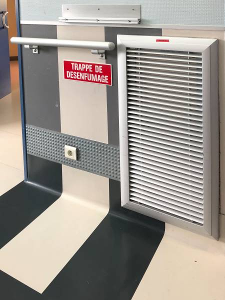 Vente de désenfumage mécanique pour évacuer la fumée et les gaz toxiques à Strasbourg en Alsace